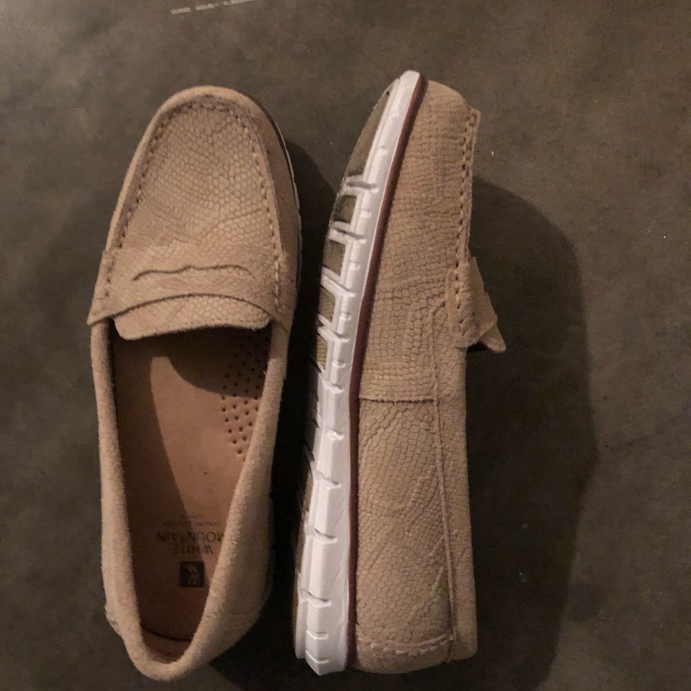 White Mountain loafer